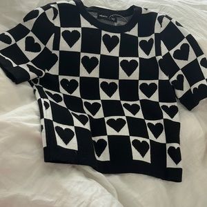 Black and white heart top!